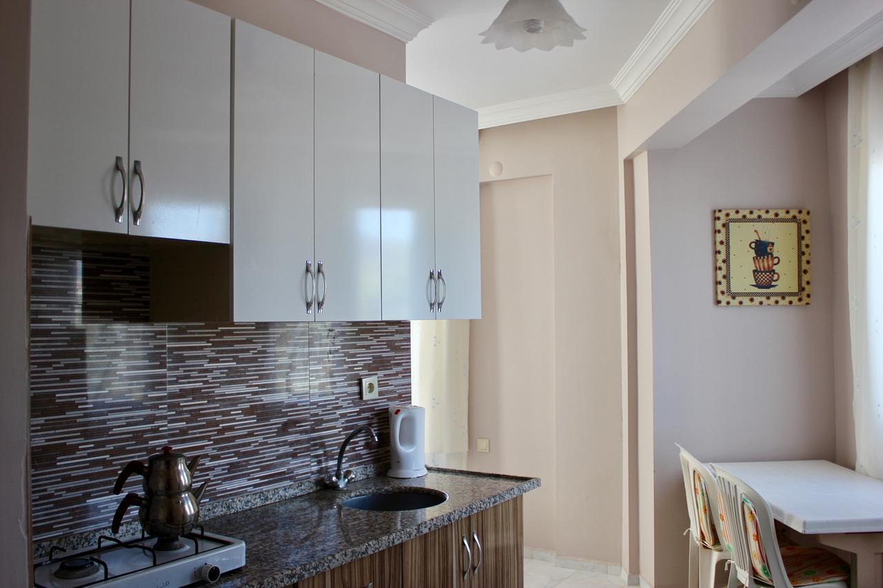 Nehir Apart Hotel Fethiye Esterno foto